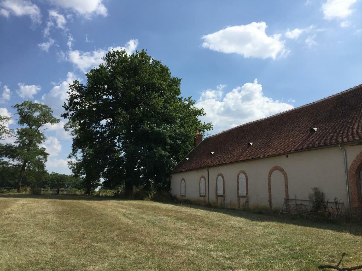 Maison Du Fermier Epineuil-le-Fleuriel Eksteriør billede
